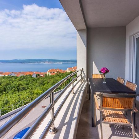Apartments Andrea & Sander Crikvenica Esterno foto
